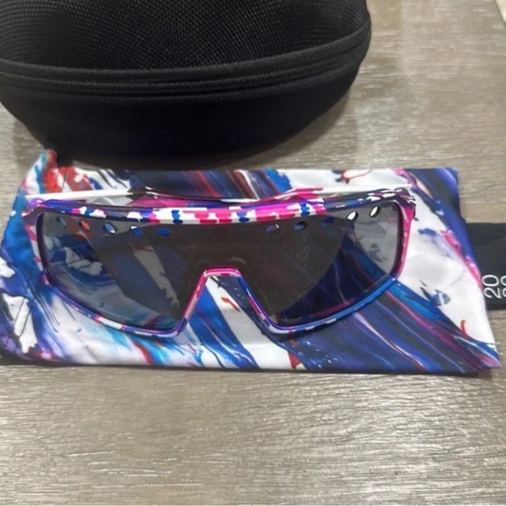 Oakley sunglasses
